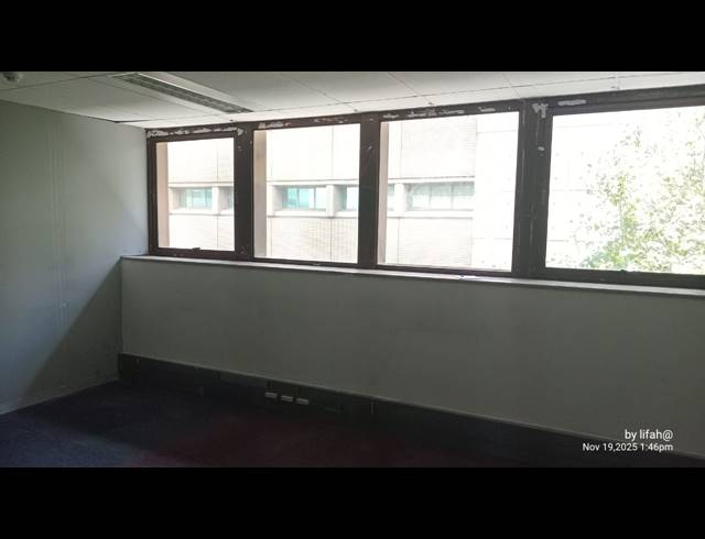 Office property to rent in MARSHALLTOWN